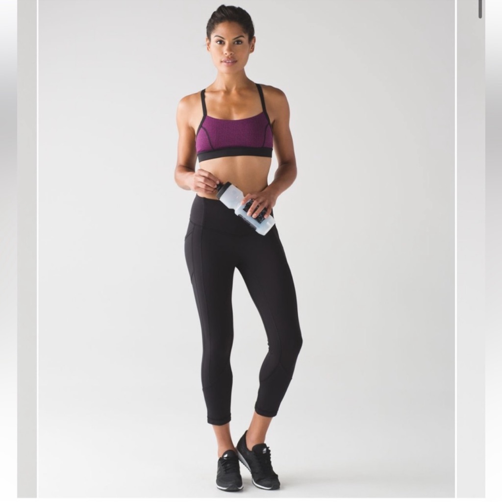 Lululemon Athletica Rise And Run Teeny Tooth Purple And Black Sports Bra